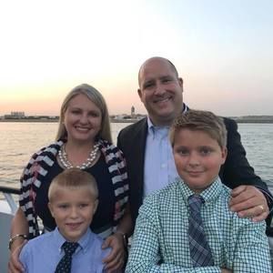 Meet your Posher, Cara